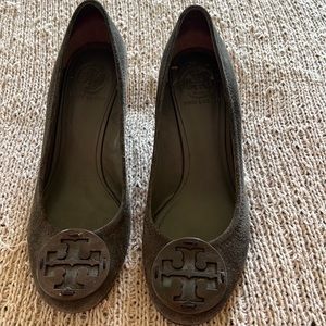 Tory Burch Gray Suede Wedges 8.5